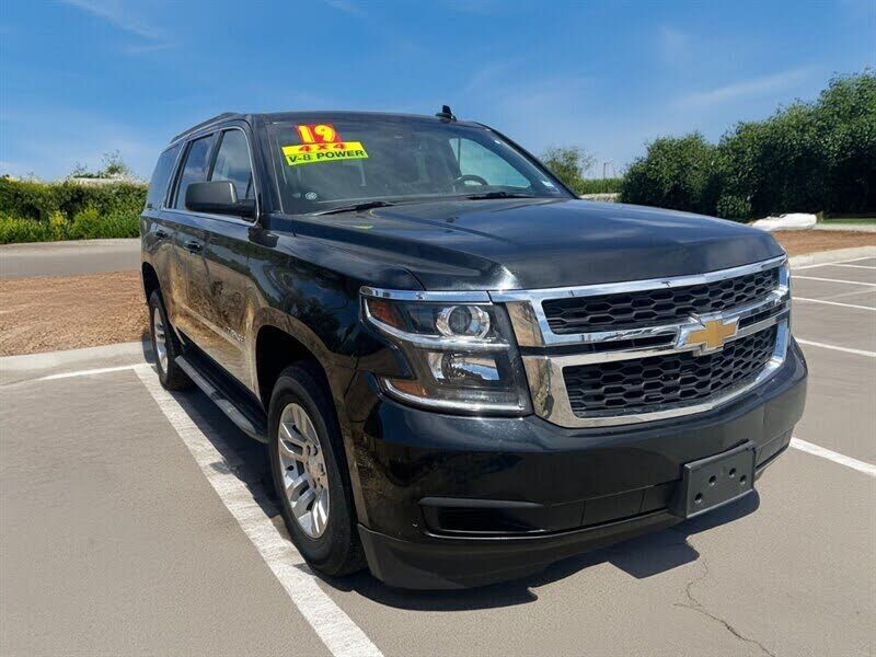 2019 CHEVROLET Tahoe