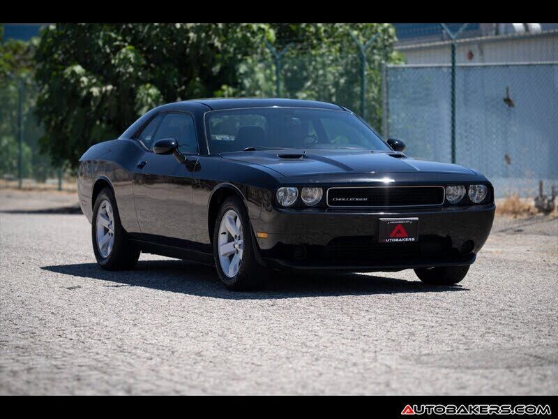 2012 DODGE Challenger