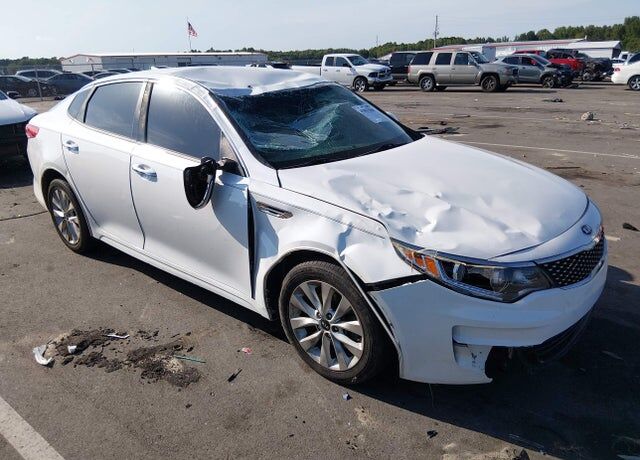 2016 KIA Optima