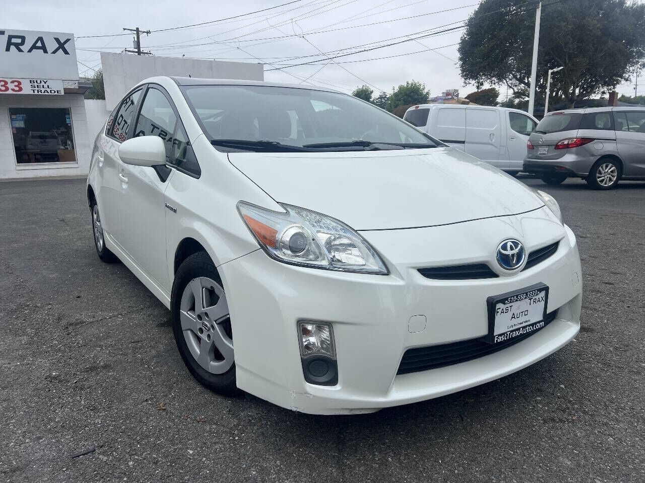 2011 TOYOTA PRIUS