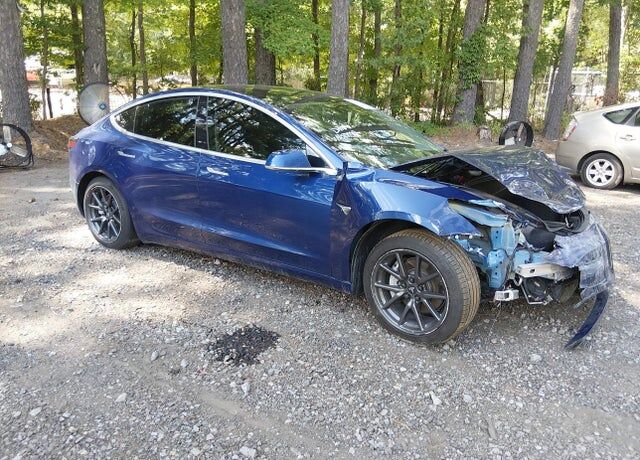 2020 TESLA Model 3