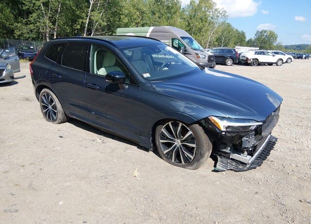 2025 VOLVO XC60