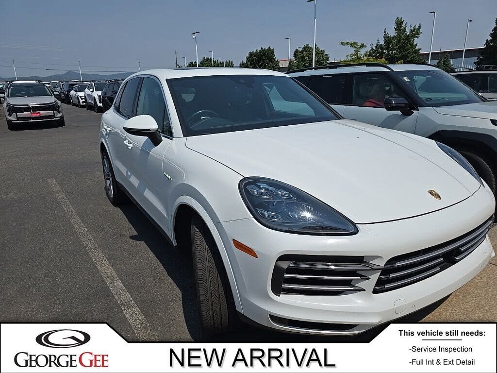 2019 PORSCHE Cayenne