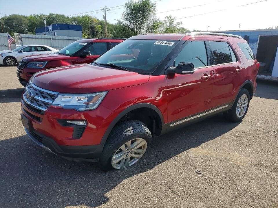 2018 FORD Explorer