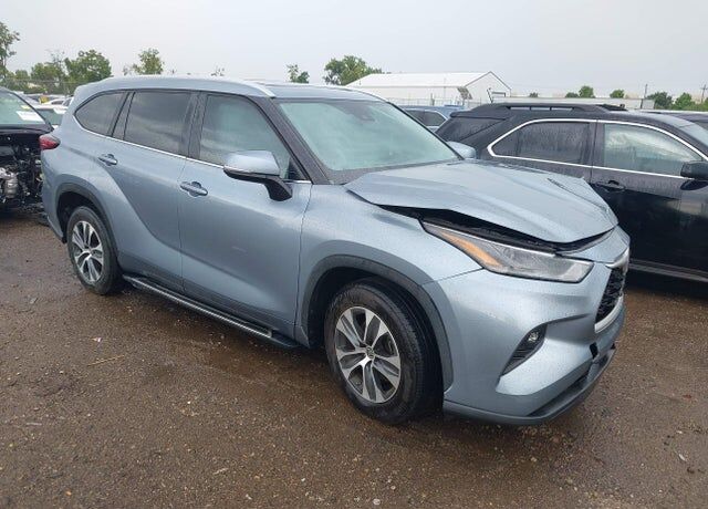 2023 TOYOTA Highlander