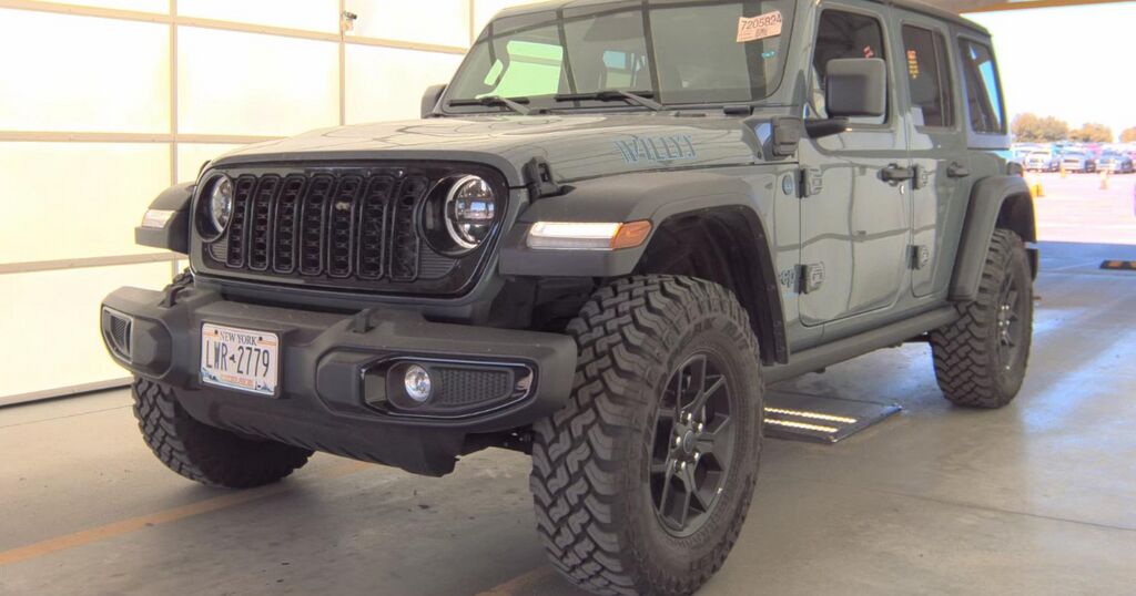 2025 JEEP Wrangler