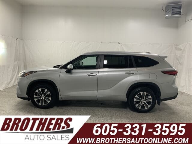 2023 TOYOTA Highlander