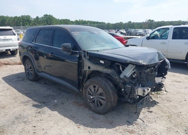 2023 NISSAN Pathfinder