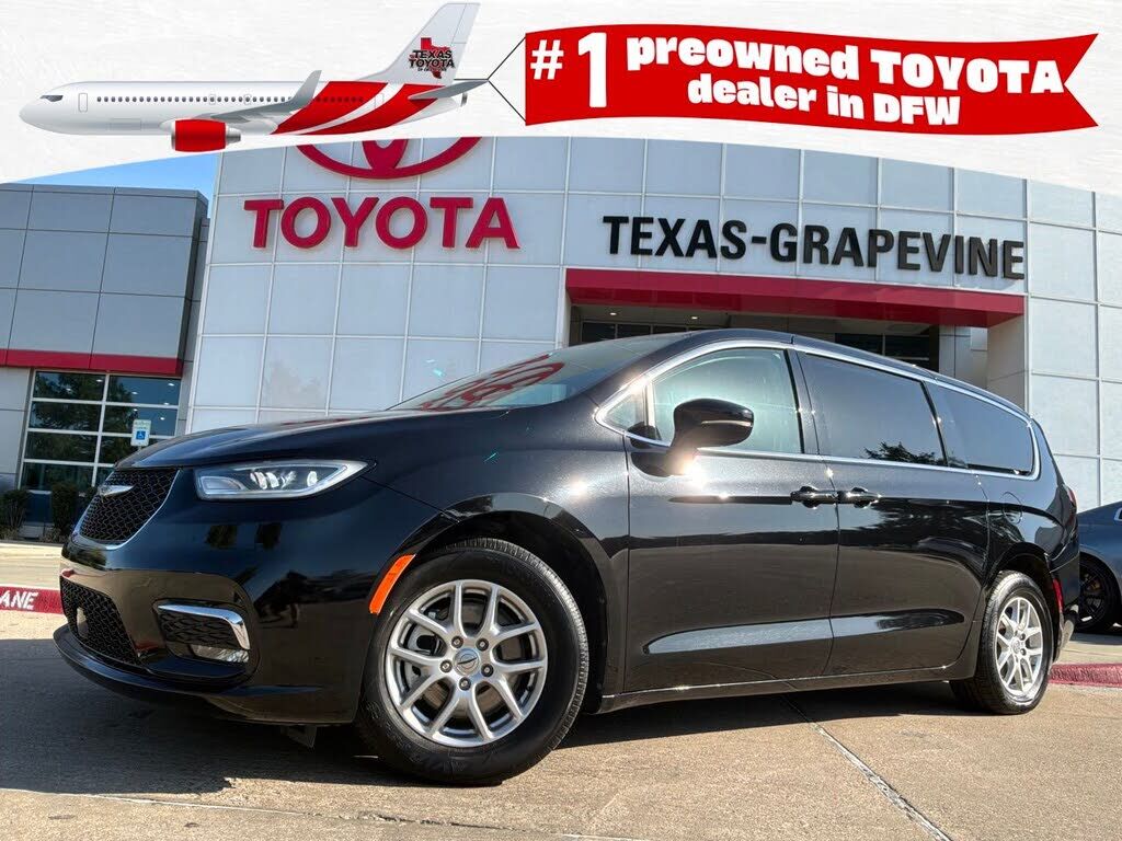 2024 CHRYSLER Pacifica