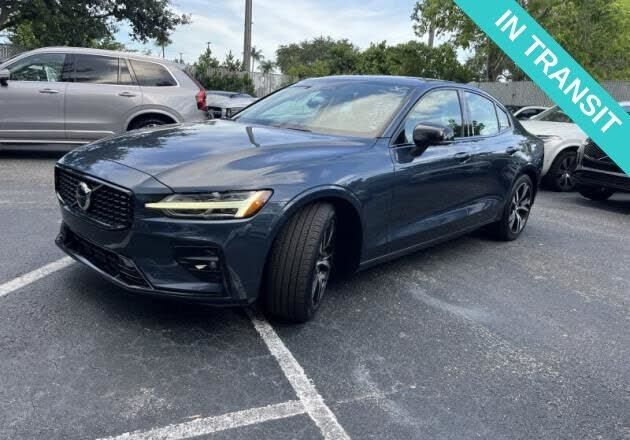 2024 VOLVO S60