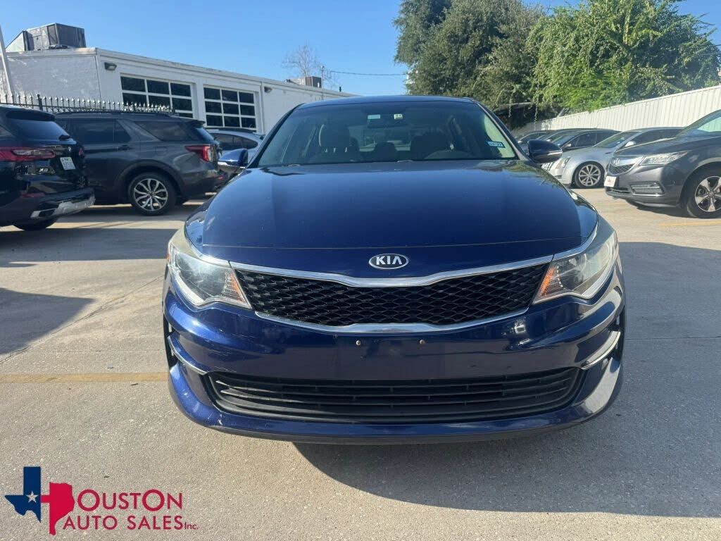 2017 KIA Optima