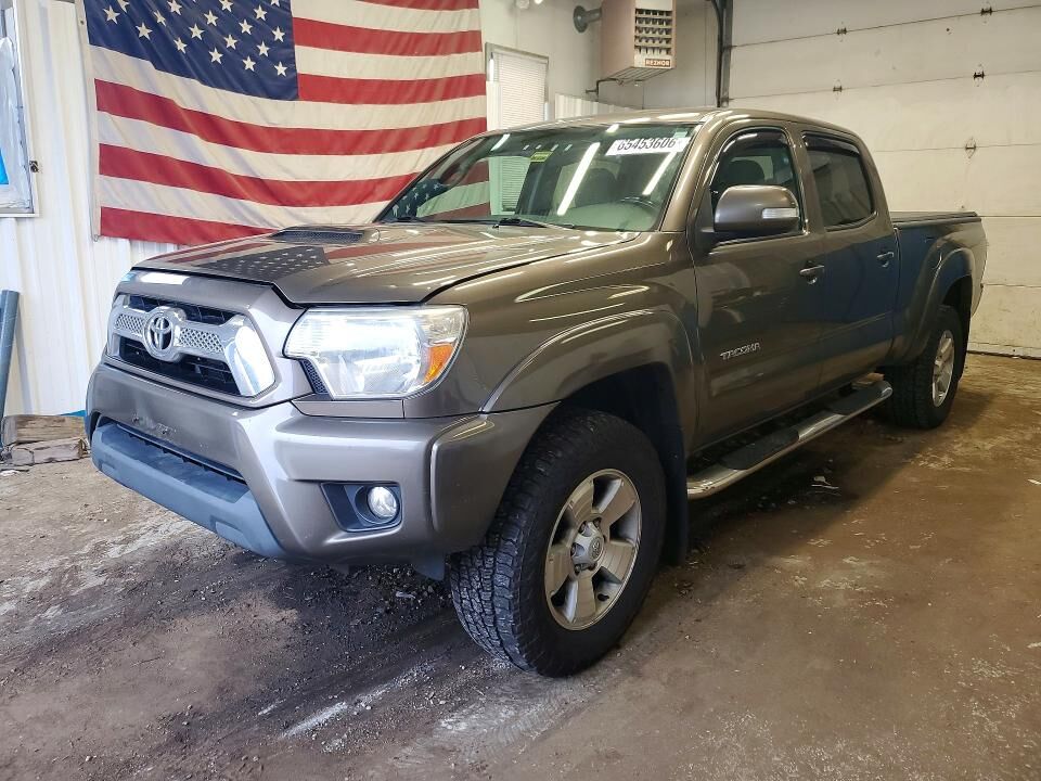 2015 TOYOTA Tacoma