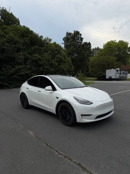 2021 TESLA Model Y