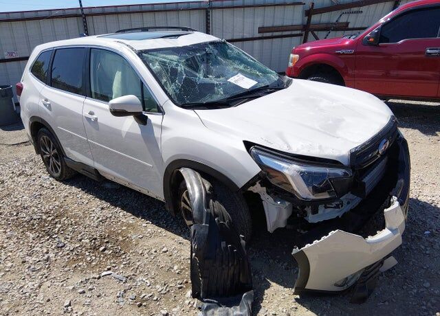 2024 SUBARU Forester