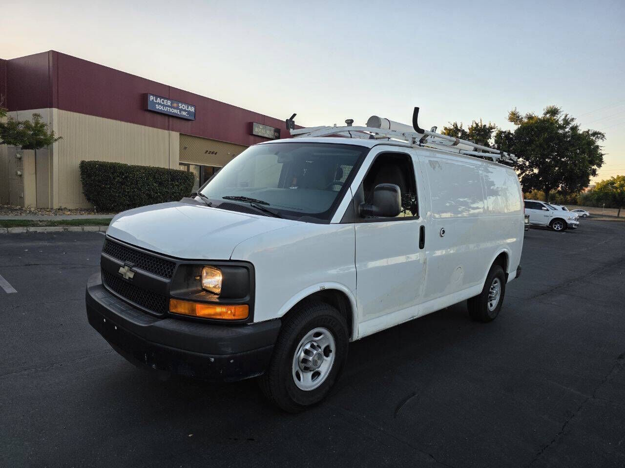 2013 CHEVROLET Express