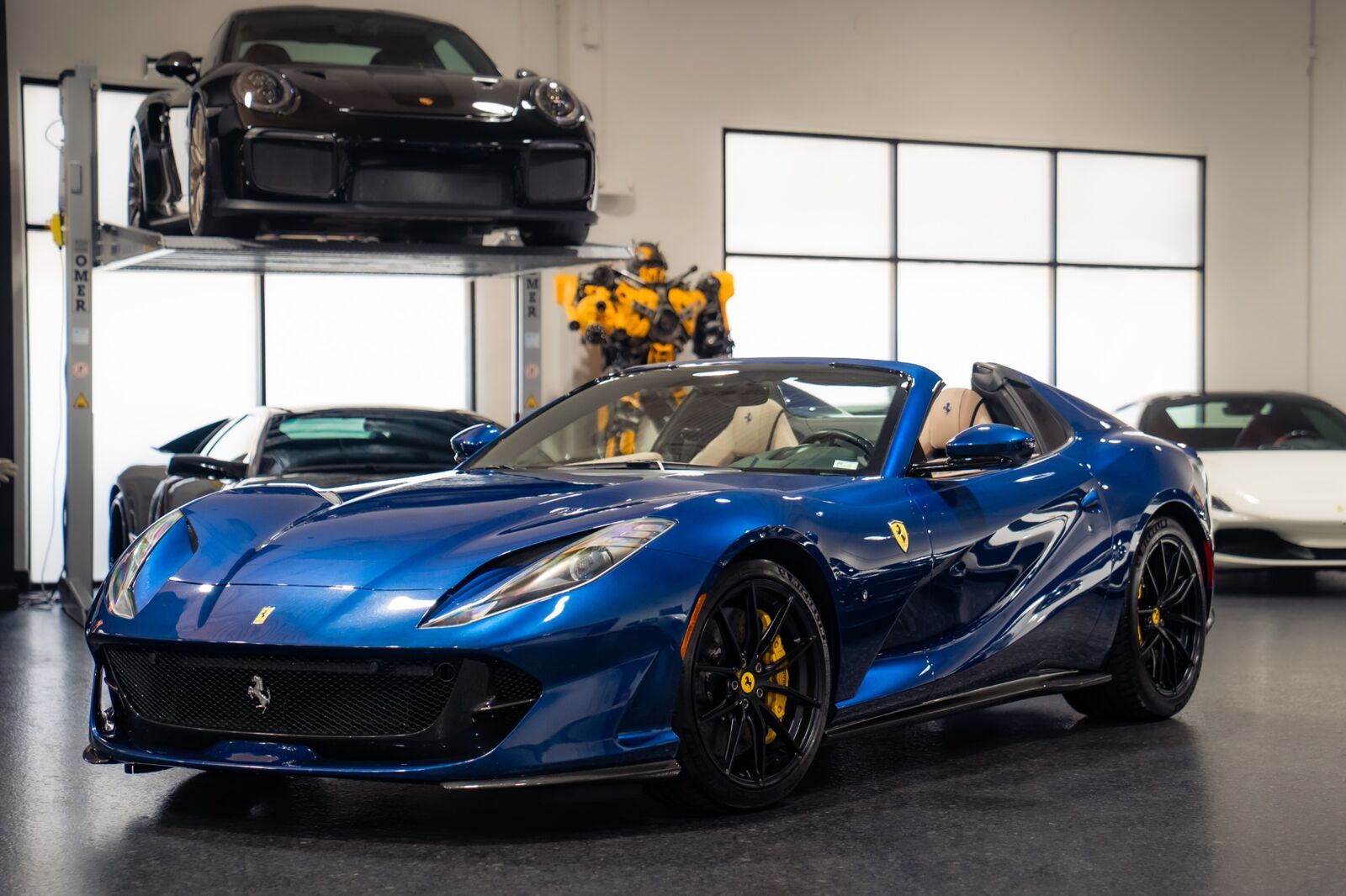 2021 FERRARI 812GTS