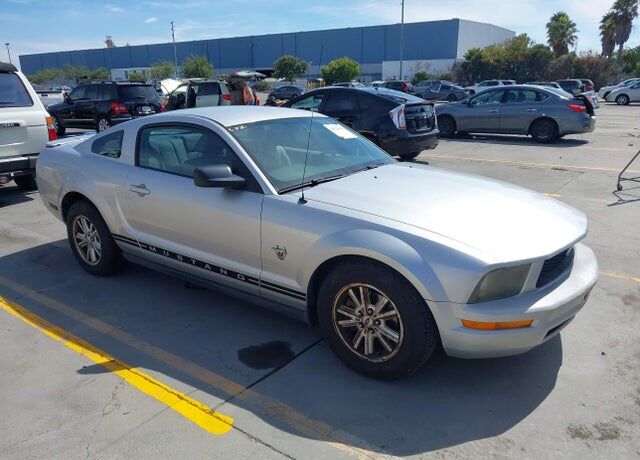 2009 FORD Mustang