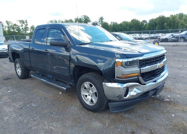 2018 CHEVROLET Silverado