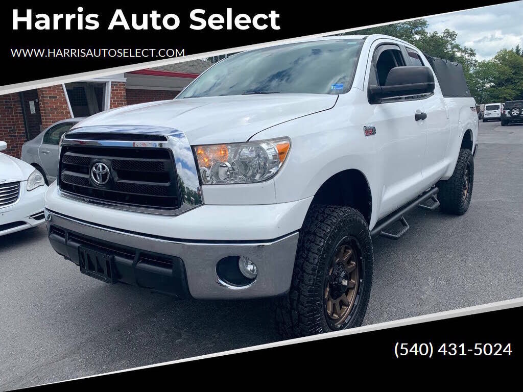 2013 TOYOTA Tundra