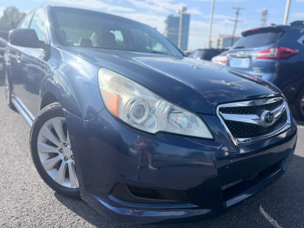 2011 SUBARU Legacy