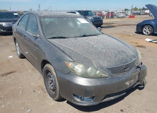 2006 TOYOTA Camry