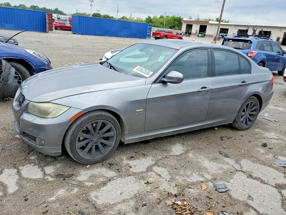 2011 BMW 3 Series