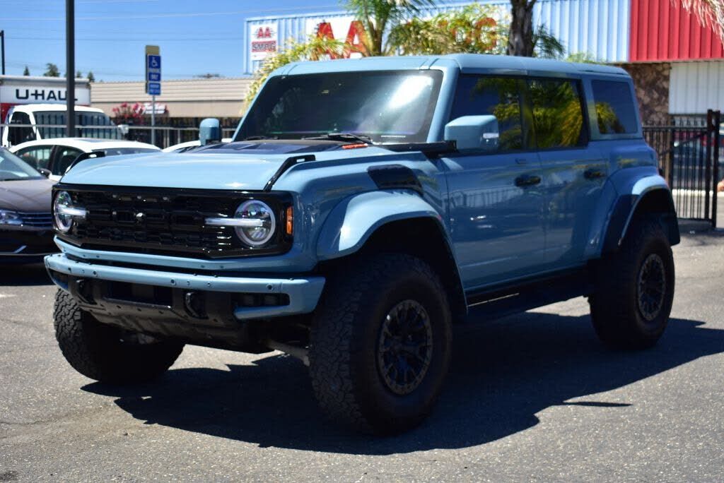 2022 FORD Bronco