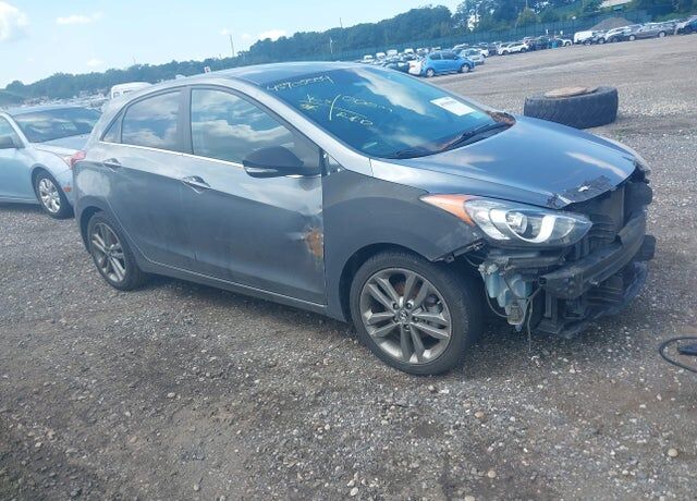 2016 HYUNDAI Elantra