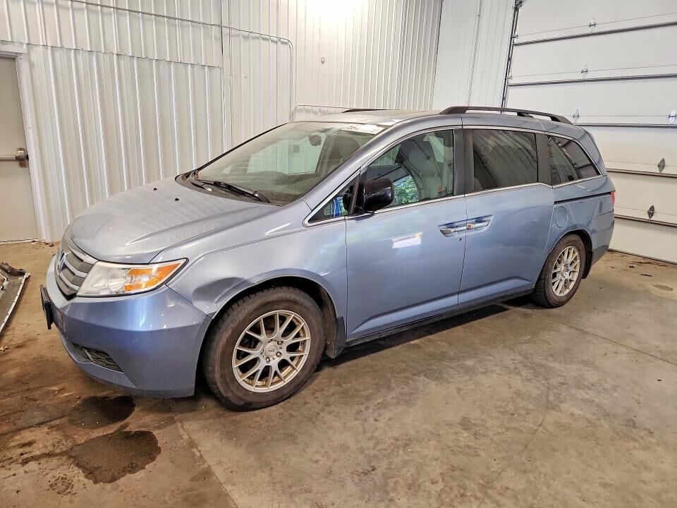 2013 HONDA Odyssey