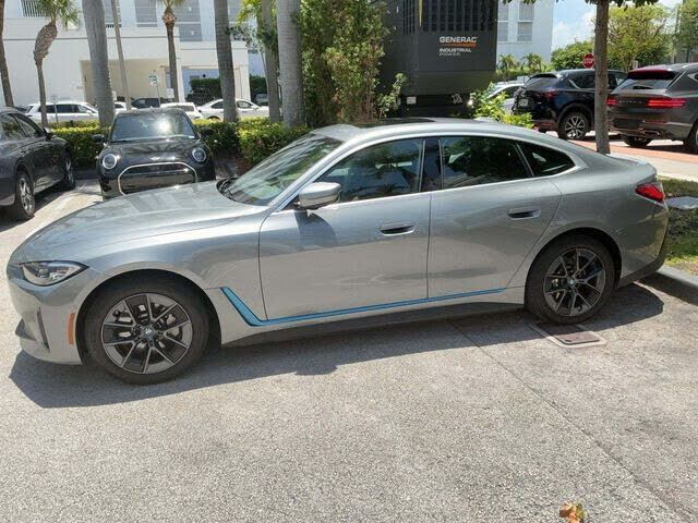 2024 BMW i4