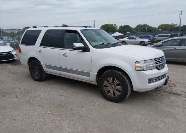 2013 LINCOLN Navigator