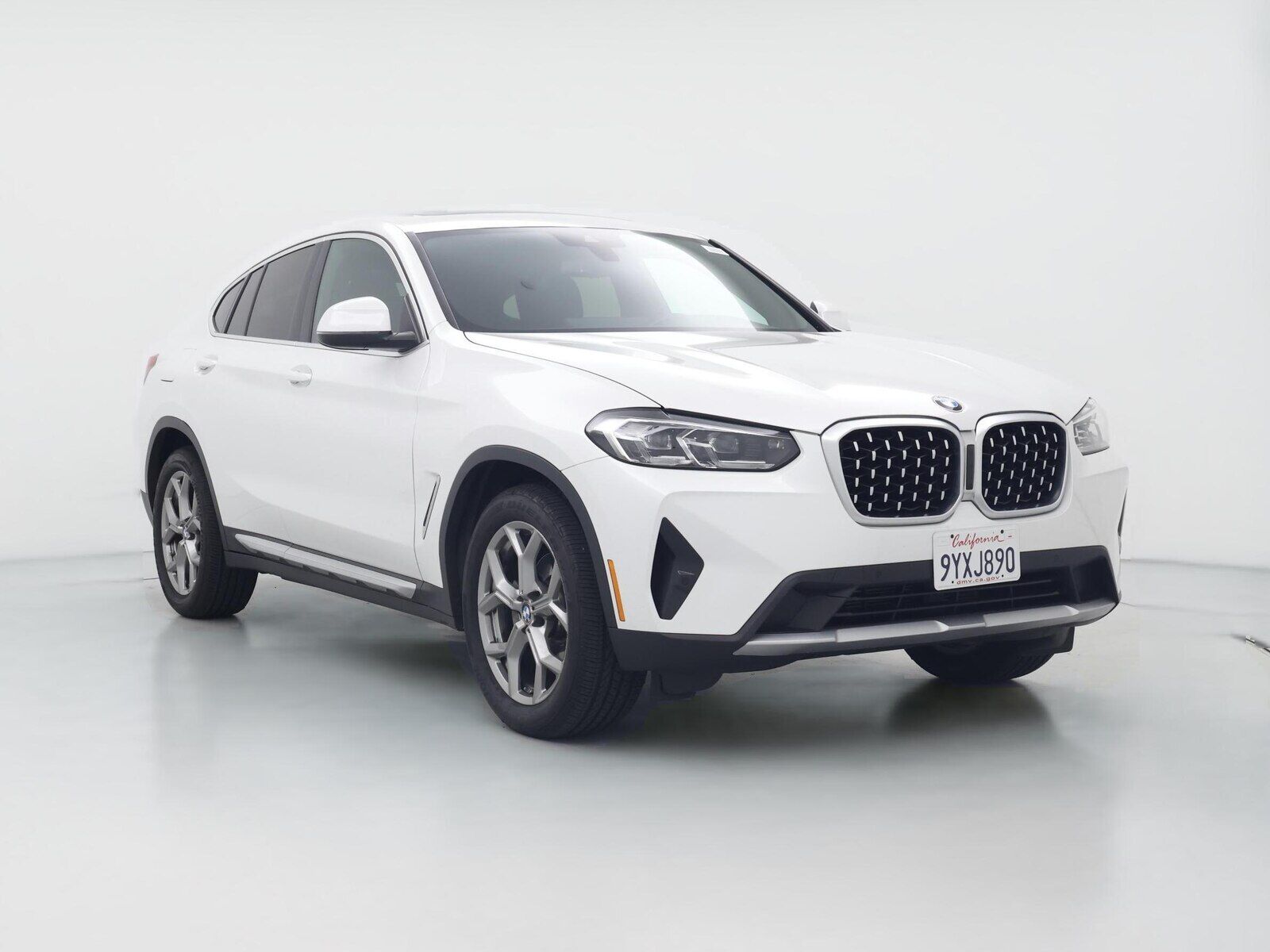 2023 BMW X4