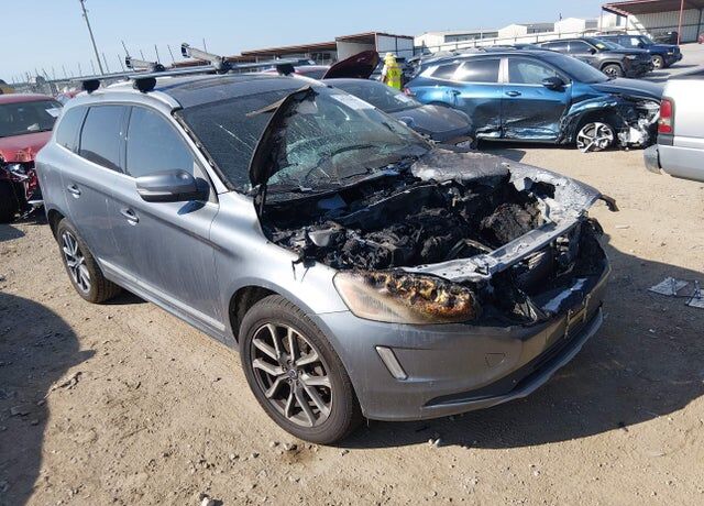 2016 VOLVO XC60