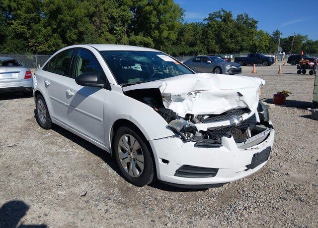 2014 CHEVROLET Cruze