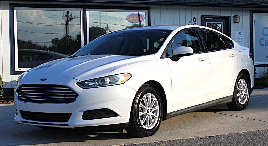 2016 FORD Fusion