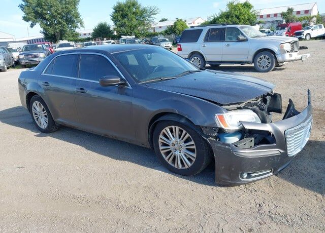 2013 CHRYSLER 300