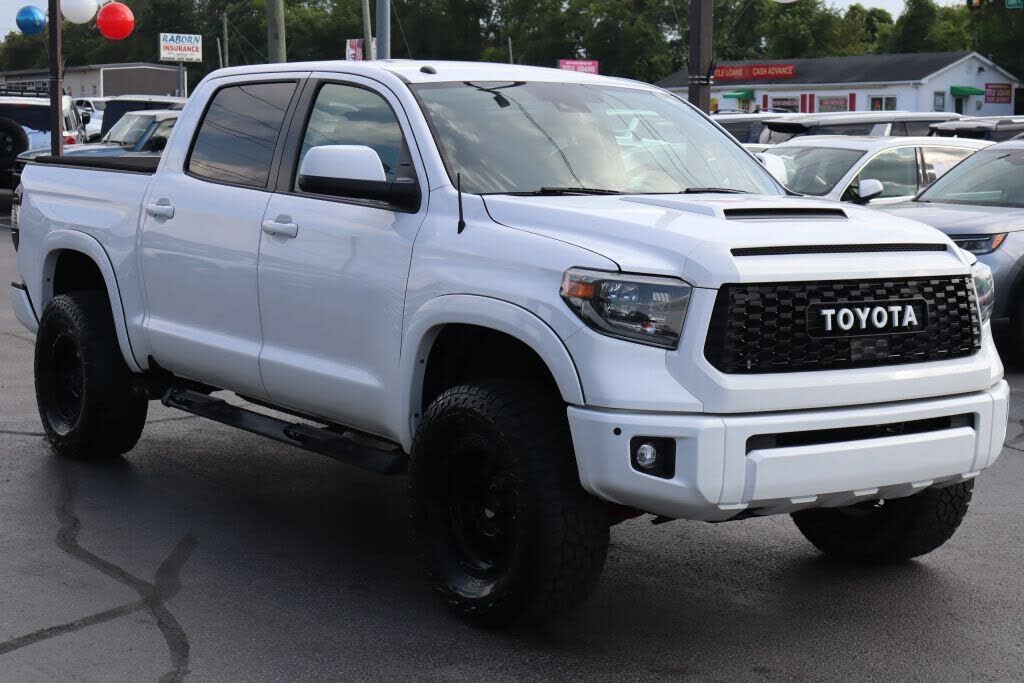 2019 TOYOTA Tundra