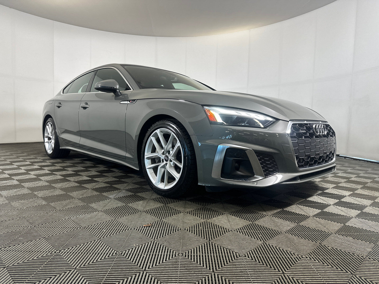 2024 AUDI A5
