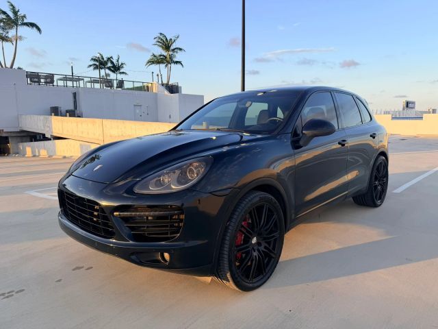 2011 PORSCHE Cayenne