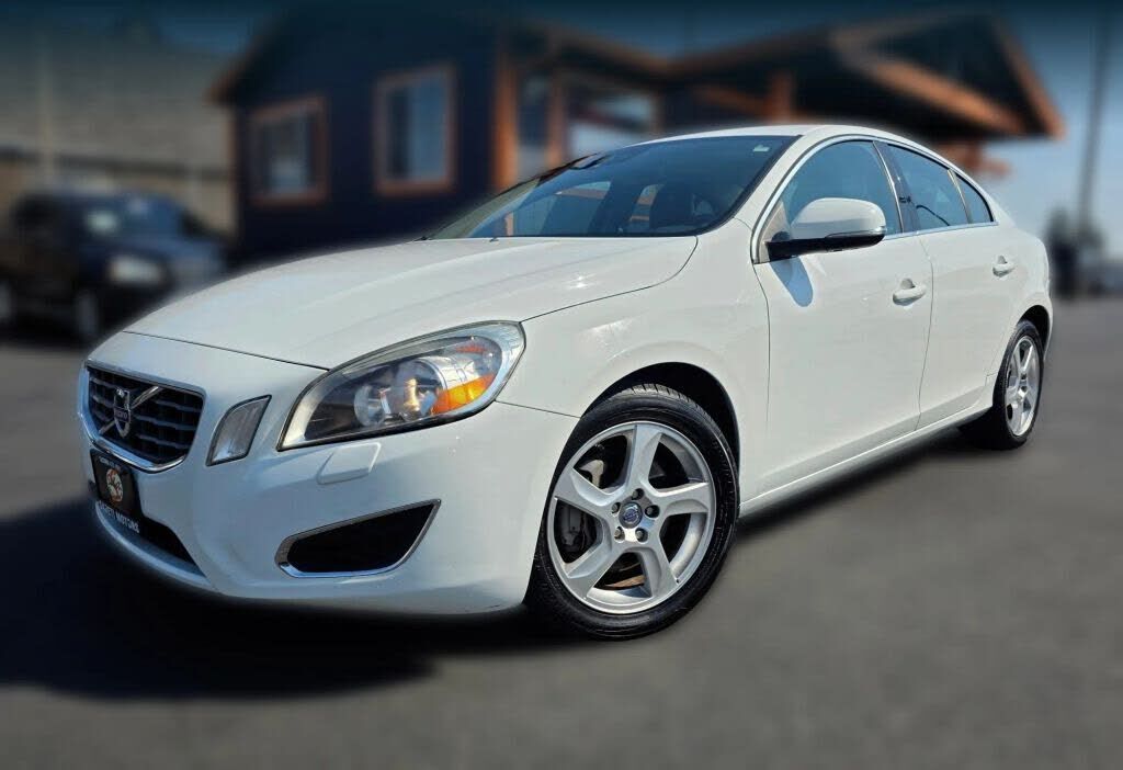 2012 VOLVO S60