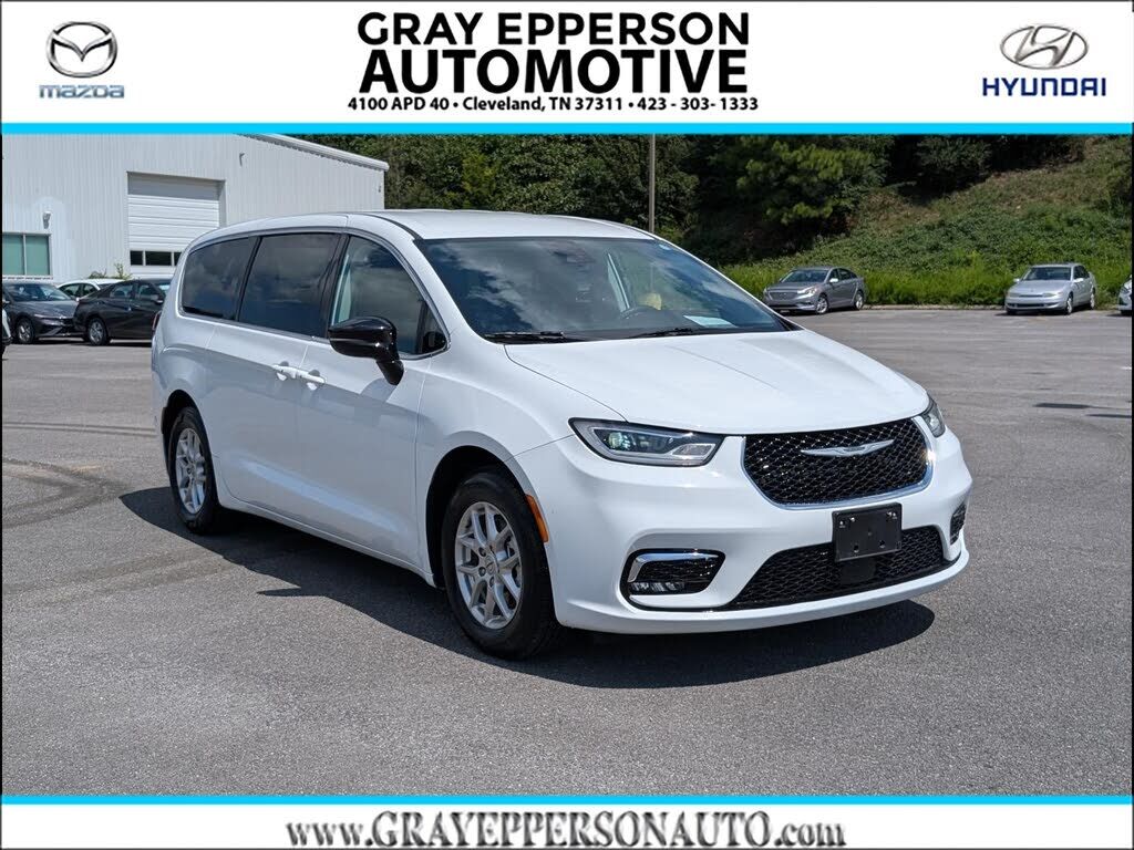 2024 CHRYSLER Pacifica