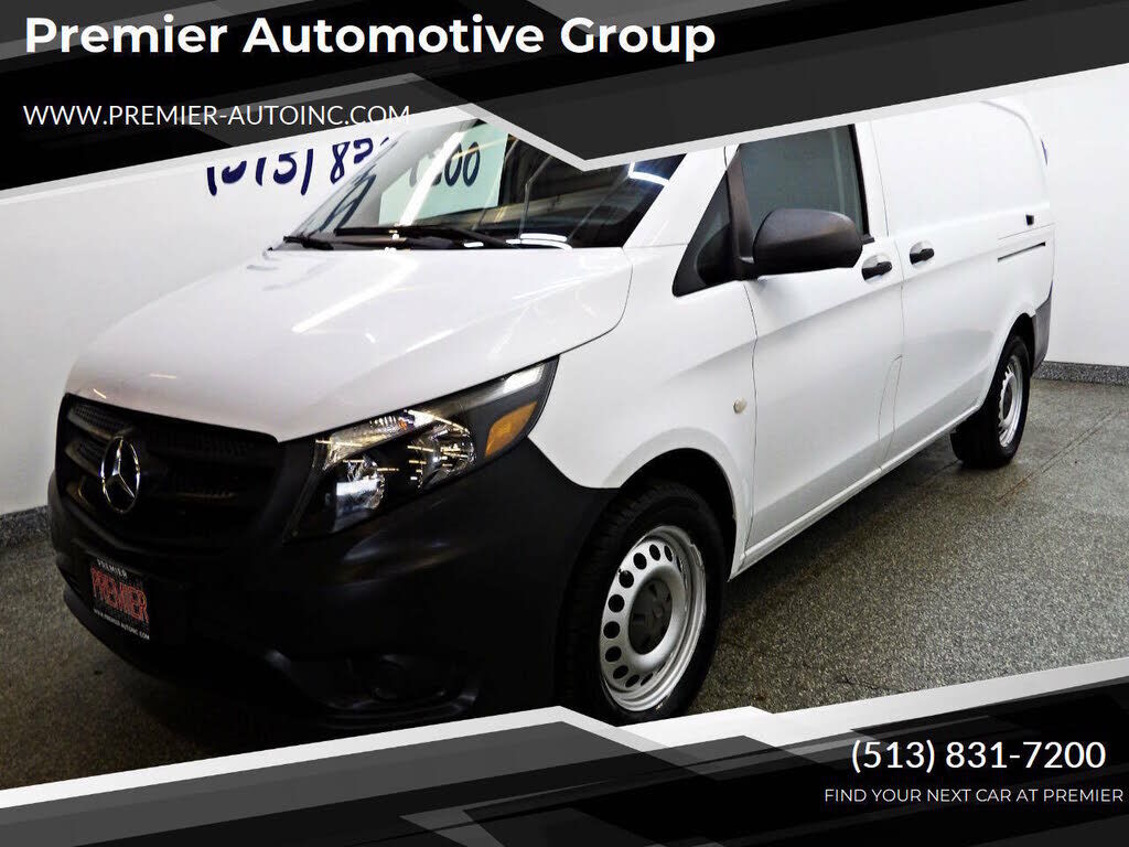 2019 MERCEDES-BENZ METRIS