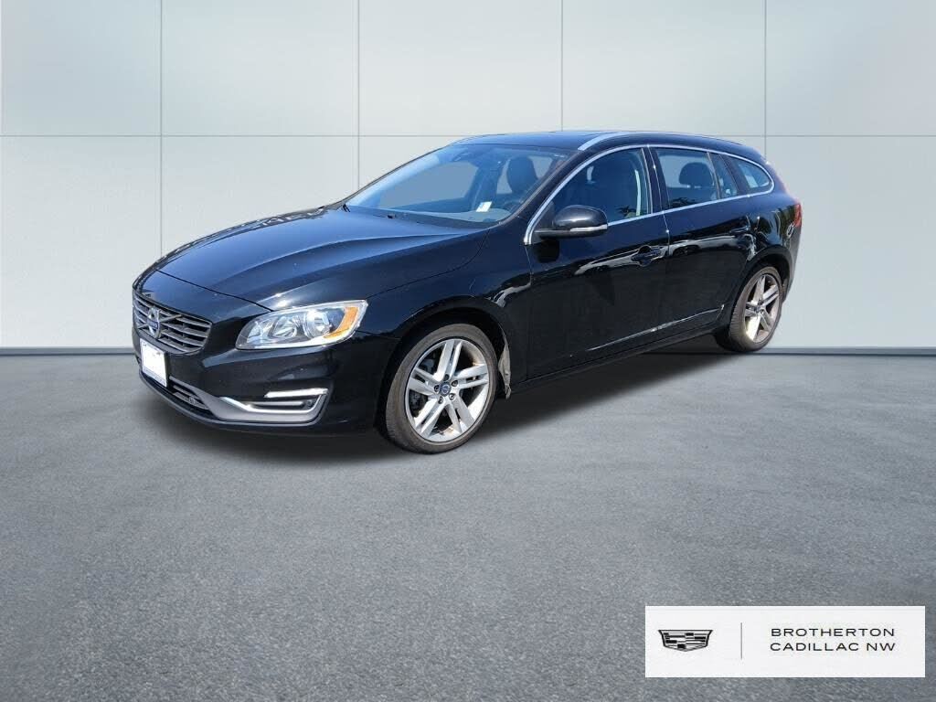 2015 VOLVO V60