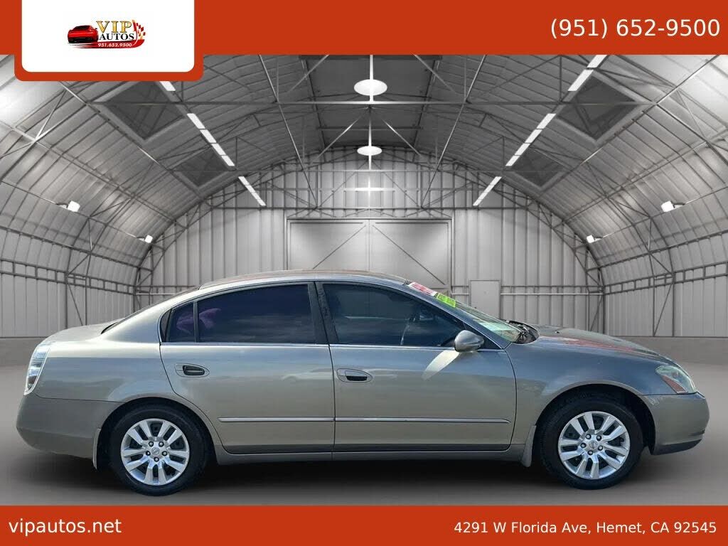 2002 NISSAN Altima
