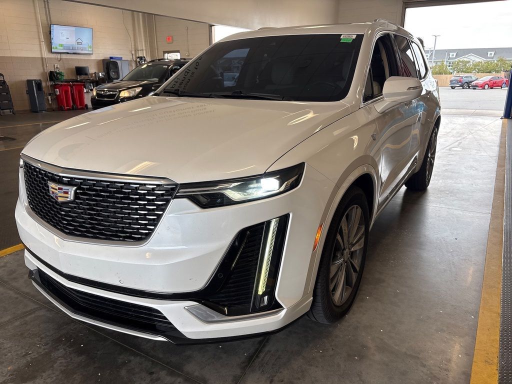 2020 CADILLAC XT6