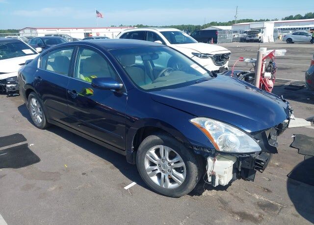 2012 NISSAN Altima