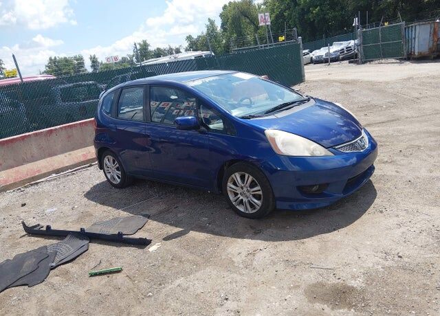 2011 HONDA Fit