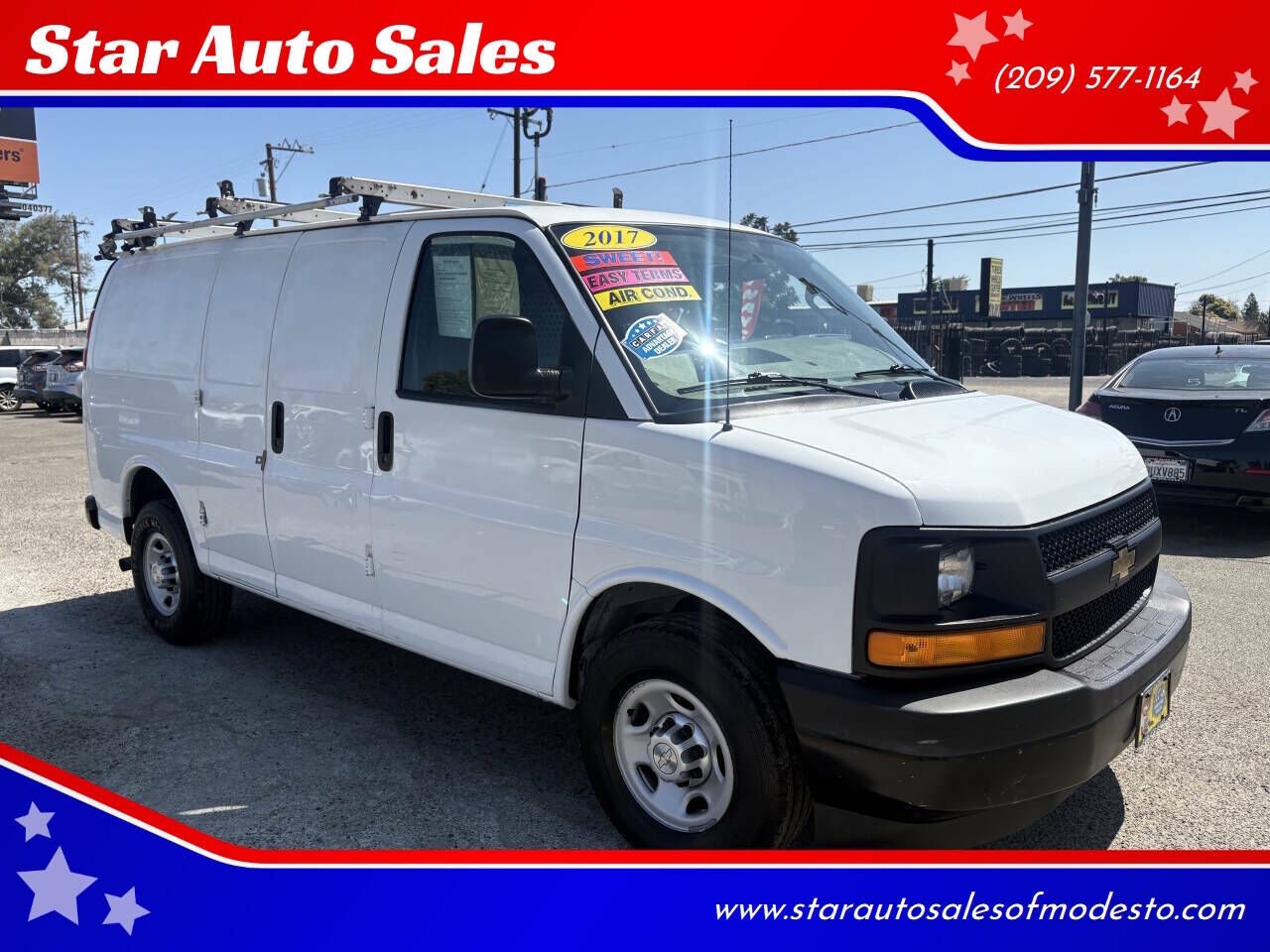 2017 CHEVROLET Express