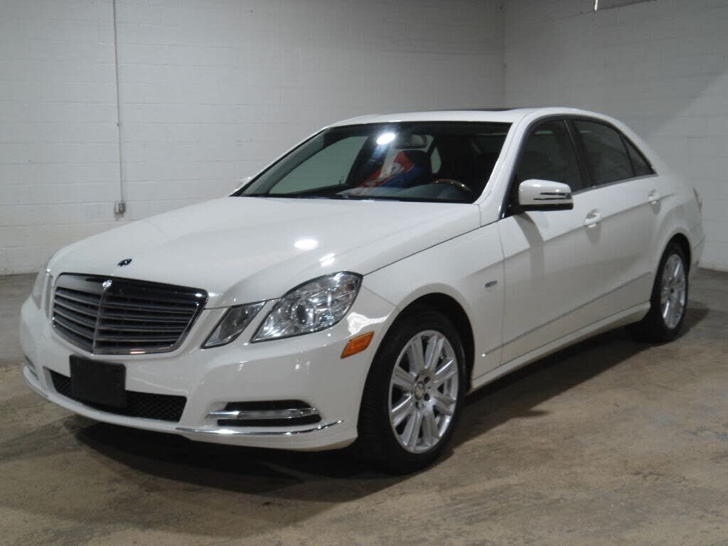 2012 MERCEDES-BENZ E-Class