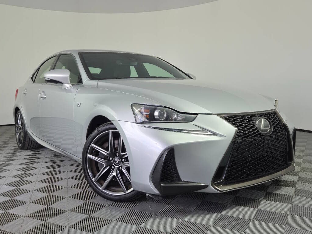 2017 LEXUS IS